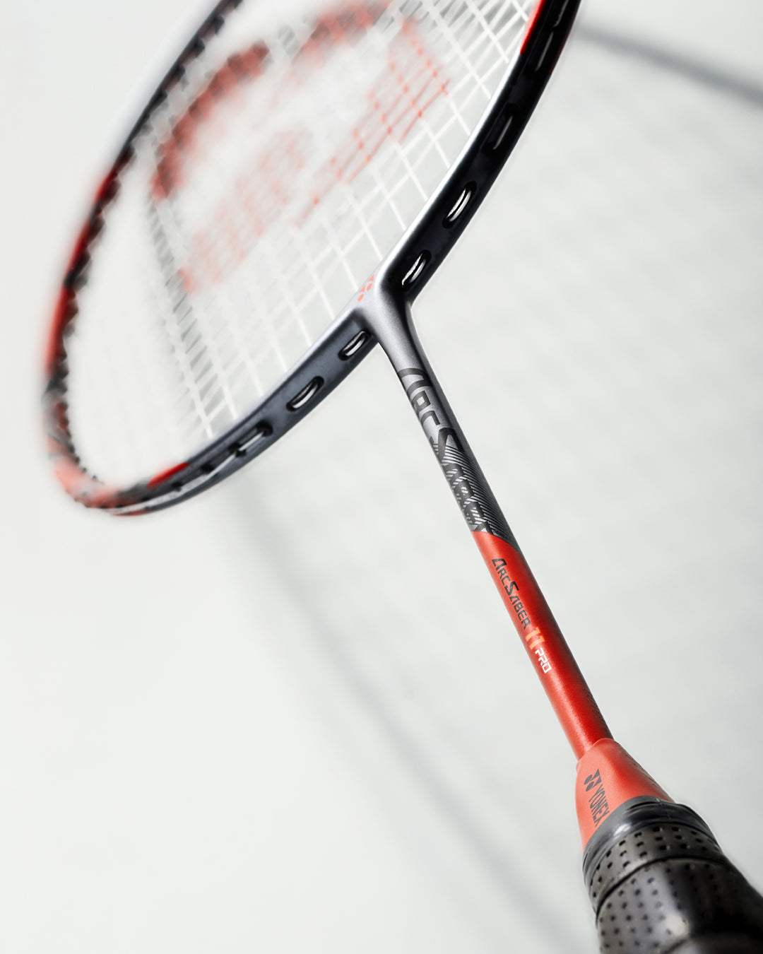 ARCSABER 11 PRO – Yonex UK